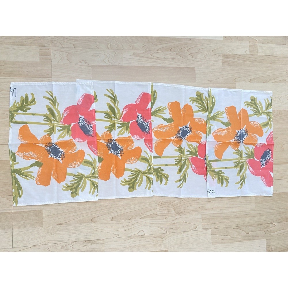 Vtg Vera Neumann 4 Napkins Bold Floral Colorful Flowers 12" x 18" NOS